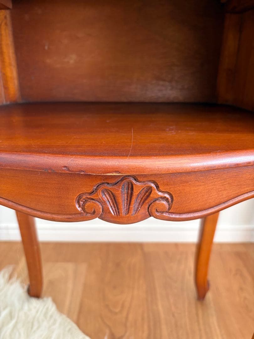 フランス　アンティーク　ブロカント　寝室　サイドボード　サイドキャビネット