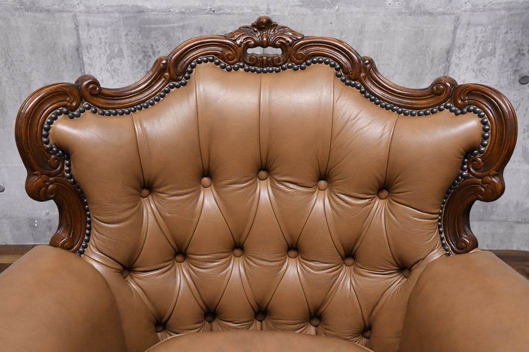 EGK44 イタリア製 猫脚 彫刻 1人掛けソファ ロココ様式 シングルソファ