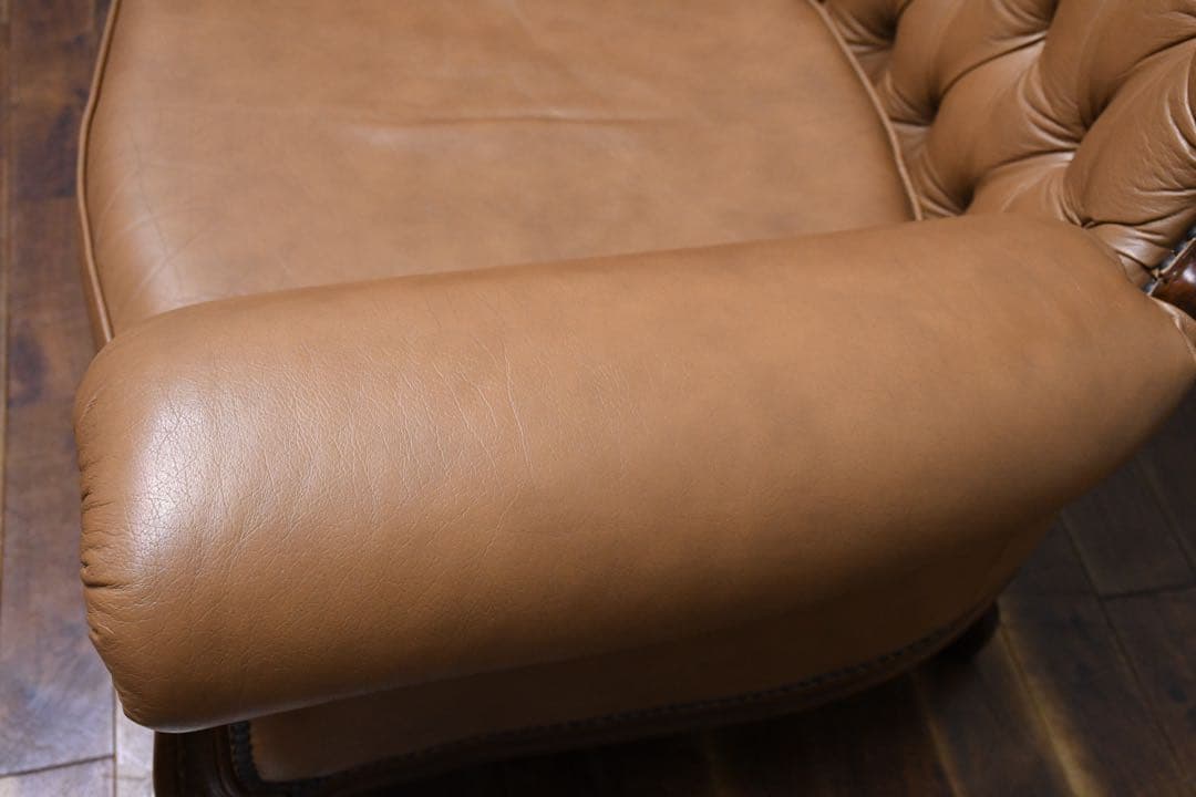 EGK44 イタリア製 猫脚 彫刻 1人掛けソファ ロココ様式 シングルソファ