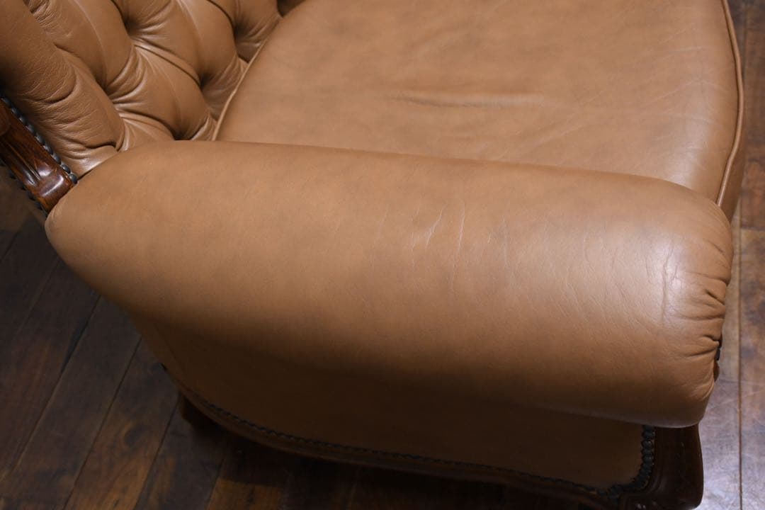 EGK44 イタリア製 猫脚 彫刻 1人掛けソファ ロココ様式 シングルソファ