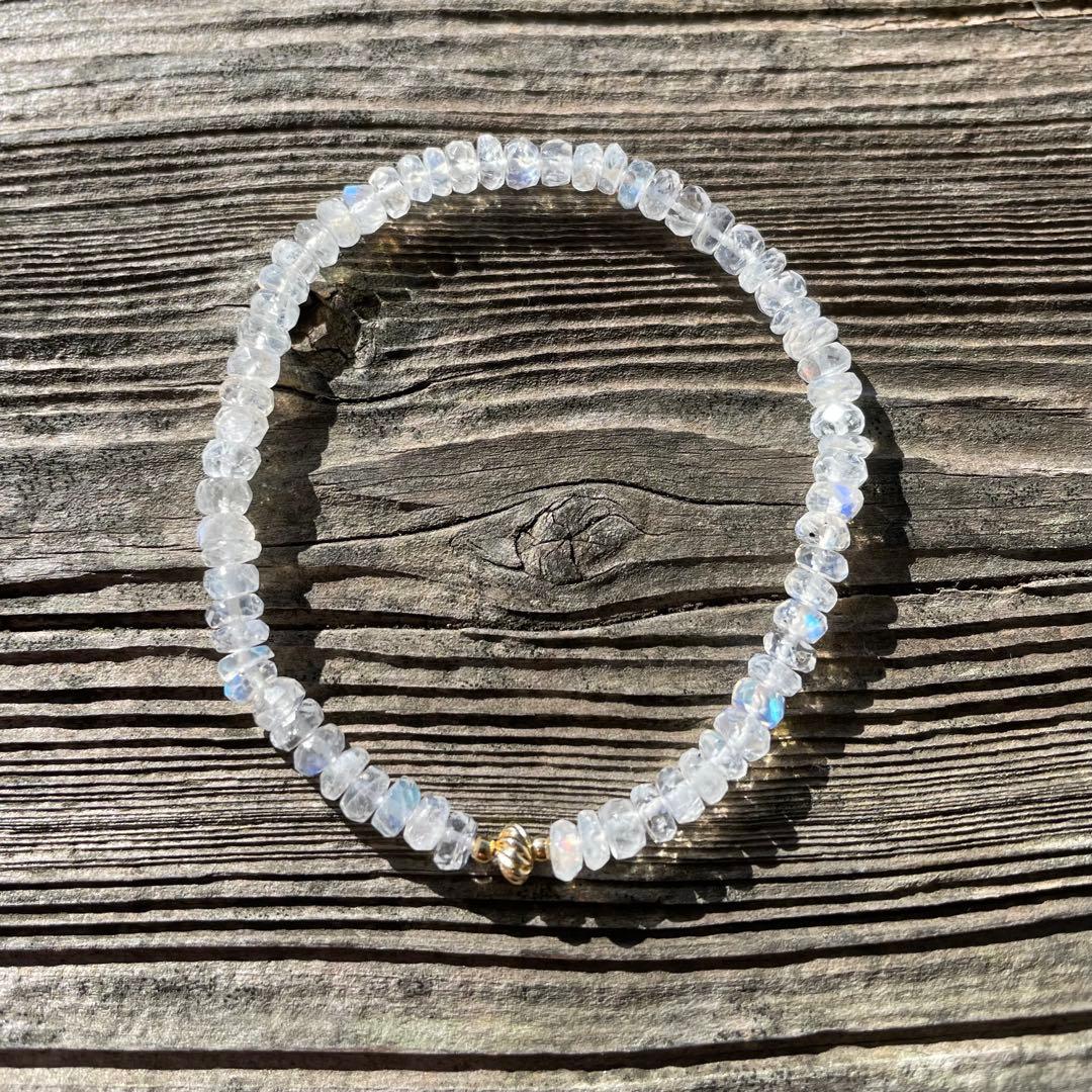 セール中！ムーンストーン ブレスレット A