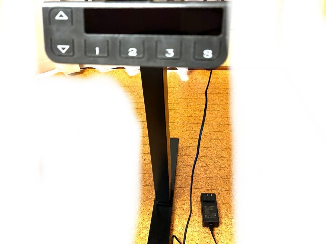 昇降式デスク　電動　ゲーミングデスク　お値下げ依頼により値下げ　11月5日まで