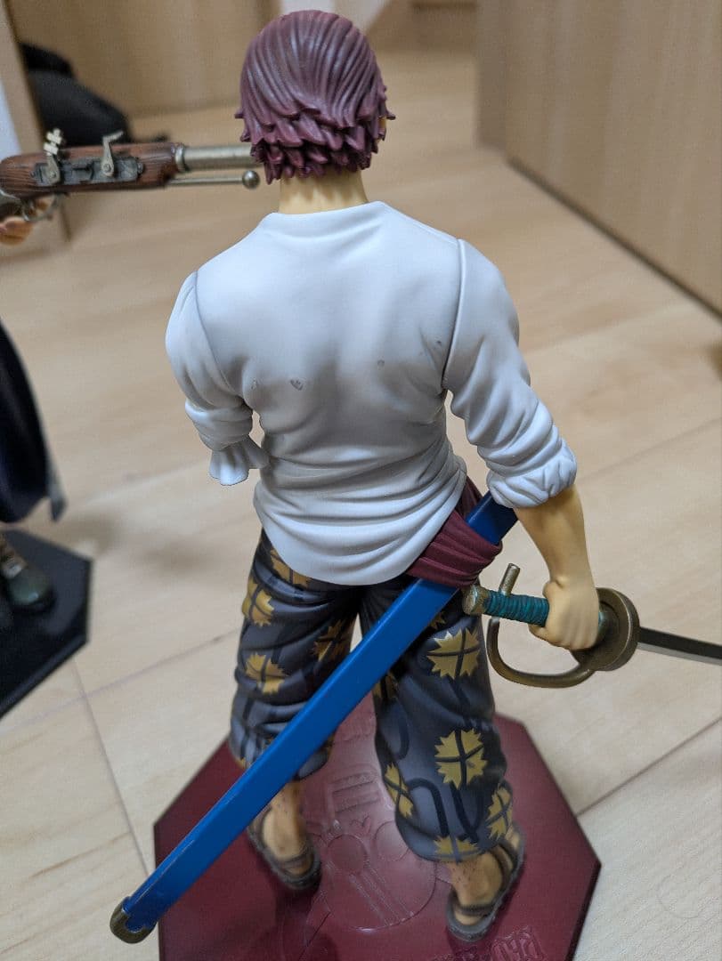 ワンピースフィギュアPOP シャンクス