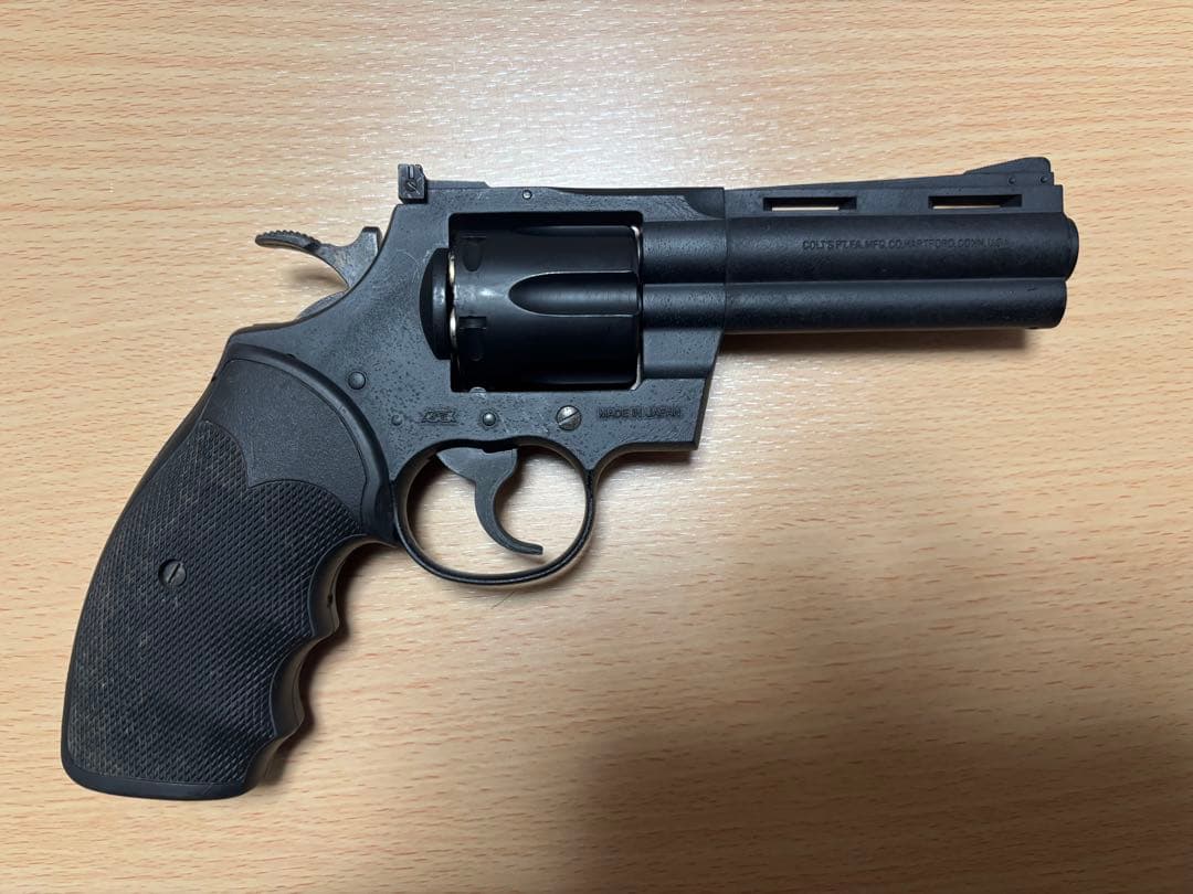 東京マルイ コルト パイソン ガスリボルバー .357マグナム 4インチ