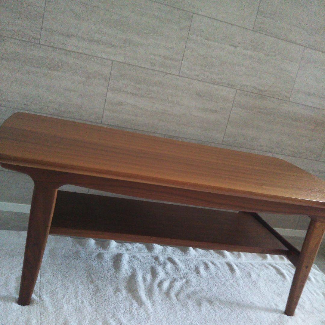 【良品】木製 センターテーブル 下部棚付き