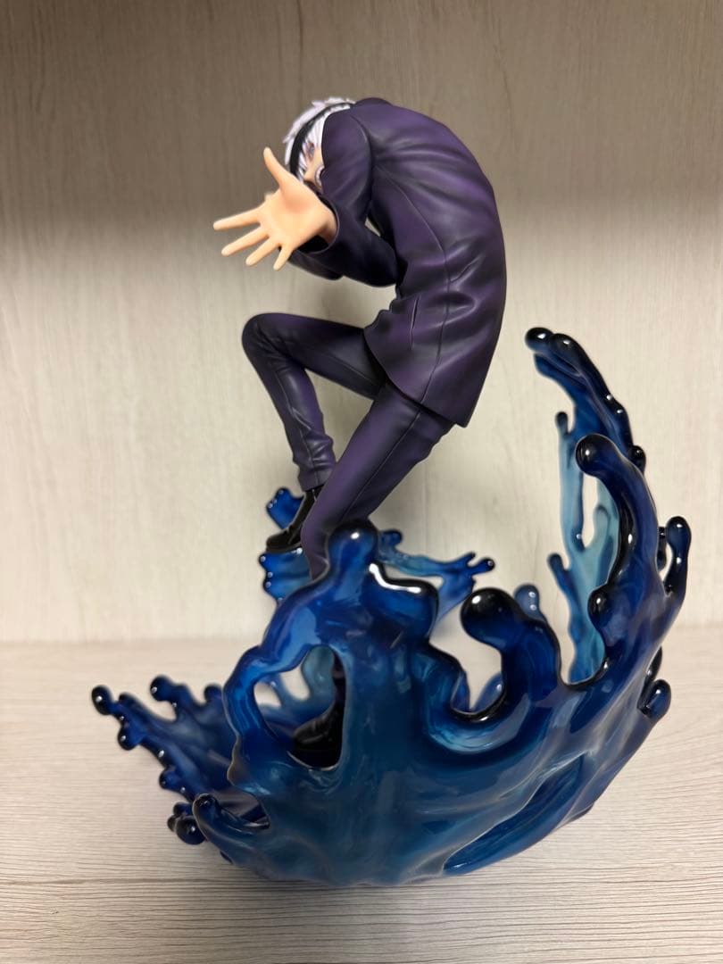 呪術廻戦 五条悟 渋谷スクランブルフィギュア PVC製塗装済み完成品 正規品