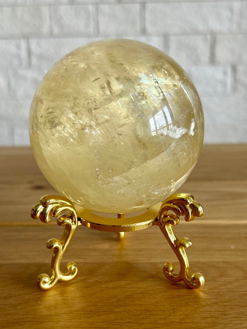 ゴールデンカルサイト　丸玉　約72㎜　スフィア