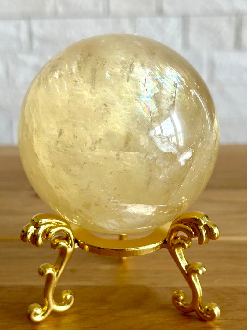 ゴールデンカルサイト　丸玉　約72㎜　スフィア