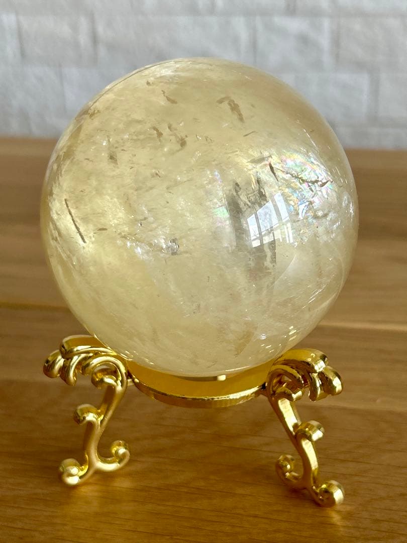 ゴールデンカルサイト　丸玉　約72㎜　スフィア