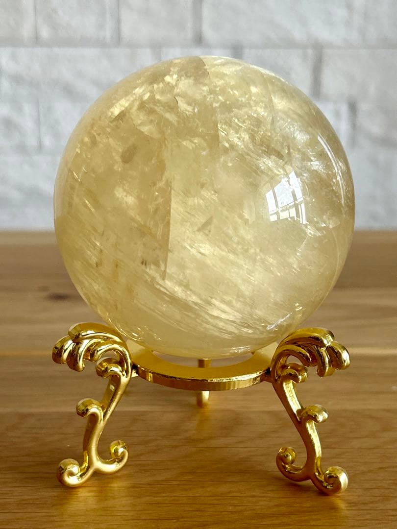 ゴールデンカルサイト　丸玉　約72㎜　スフィア