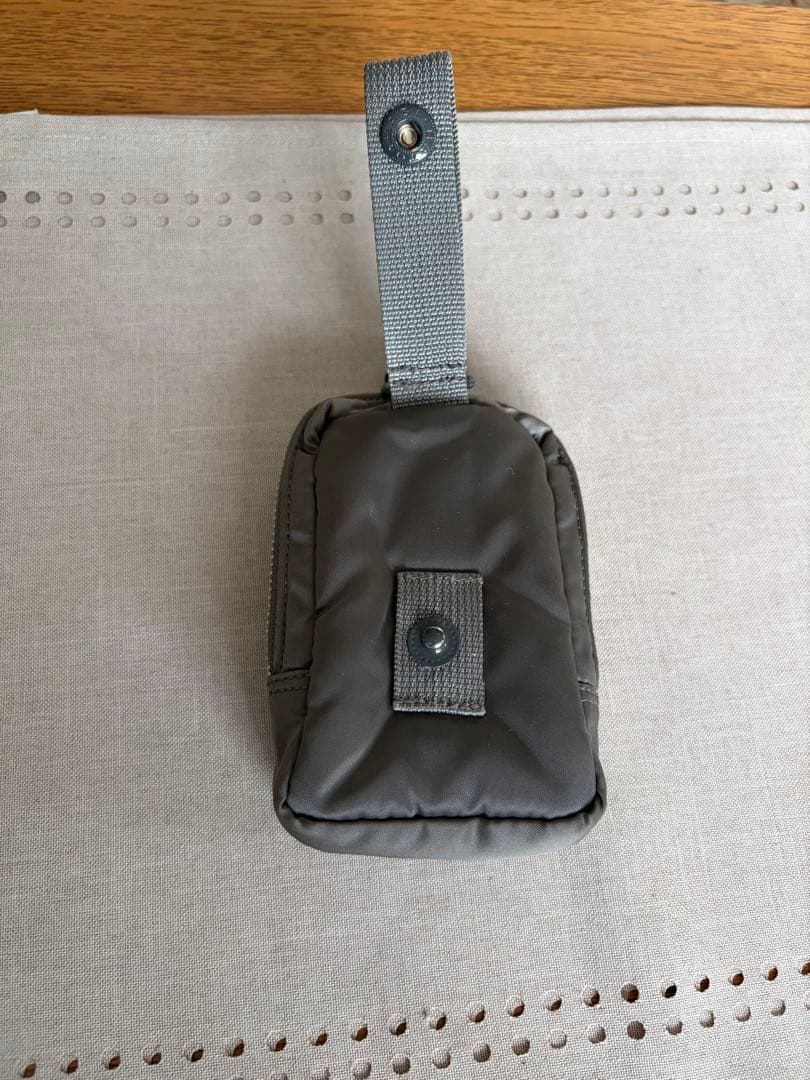 ◾️PORTER◾️ポーター　タンカー　ポーチ　シルバーグレー