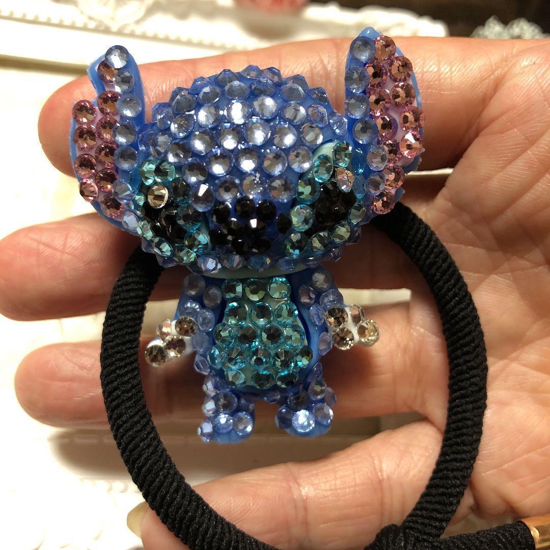 ★⭐︎ヘアゴム72キラキラストーン付大きめキャラのヘアゴムシュシュ高級可愛い