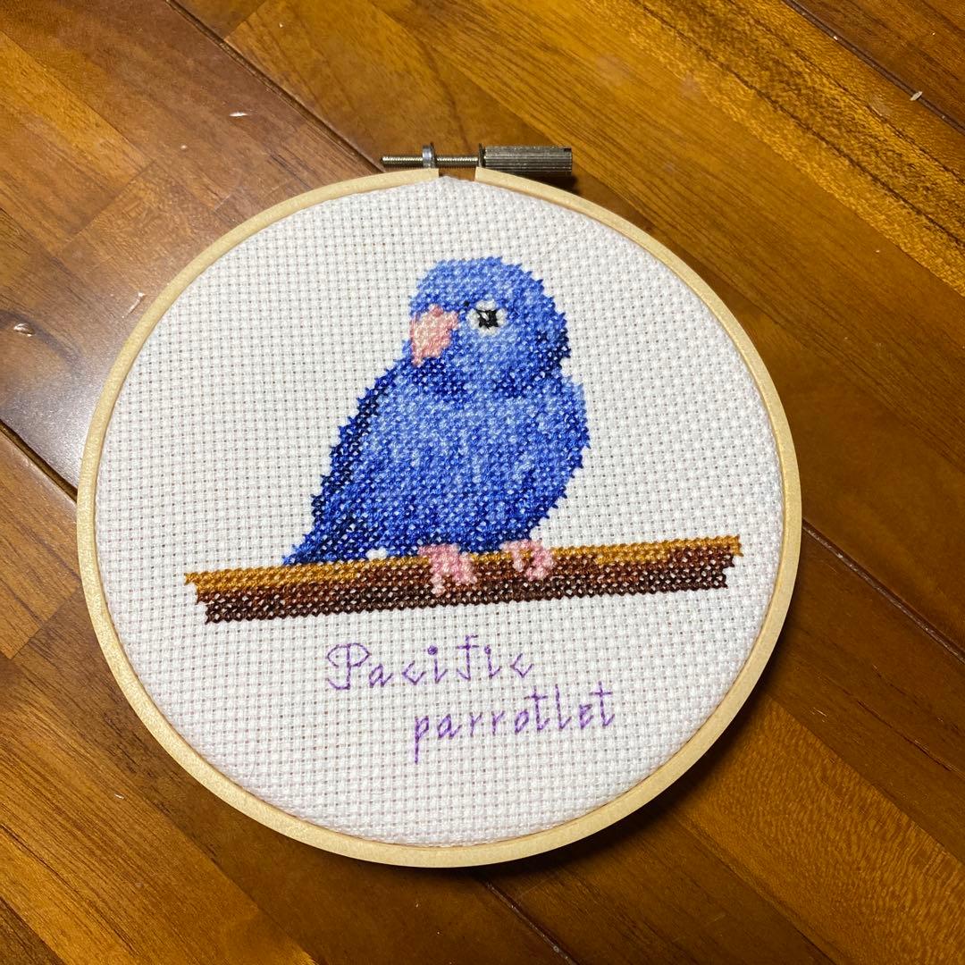 クロスステッチ完成品(鳥) - メルカリ