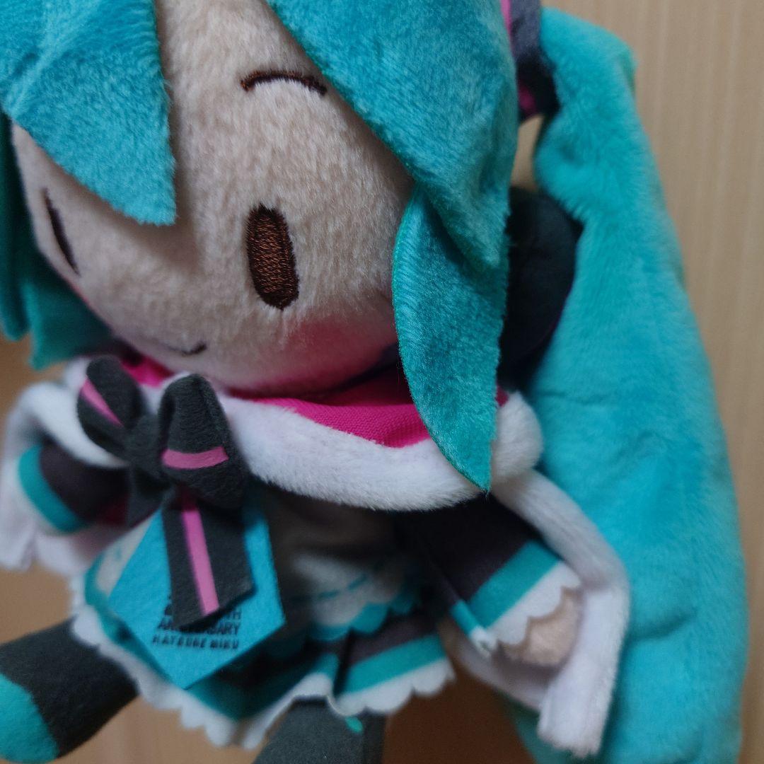 初音ミク 10th Anniversary ふわふわぬいぐるみ タグ付き - メルカリ