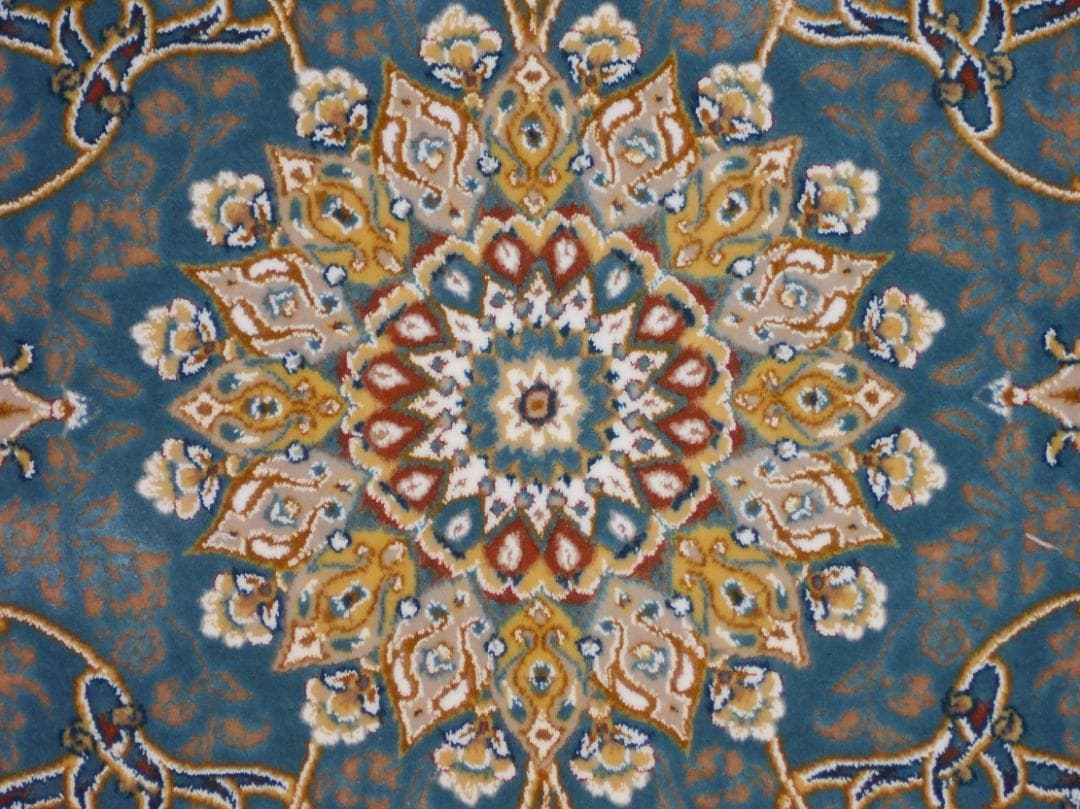 立体柄、144万ノット！本場イラン産 絨毯！約148×230cm-202581 - メルカリ