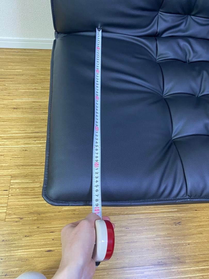 黒色ソファベッド