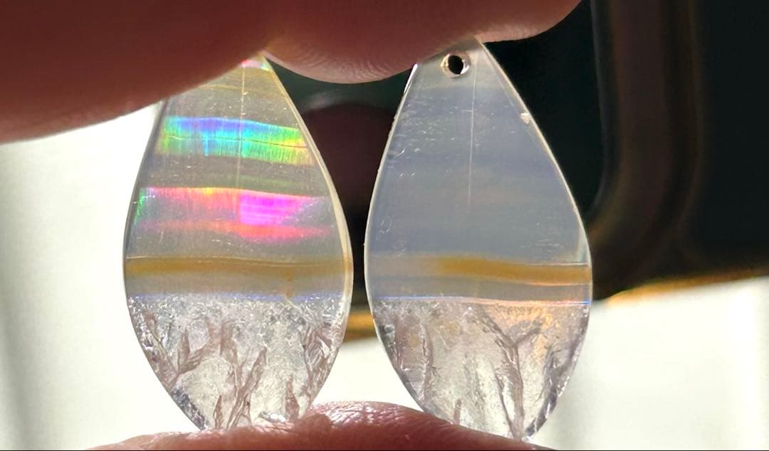 アイリスアゲート　リーフシェイプドゥルージピアスチャーム他　14kgf