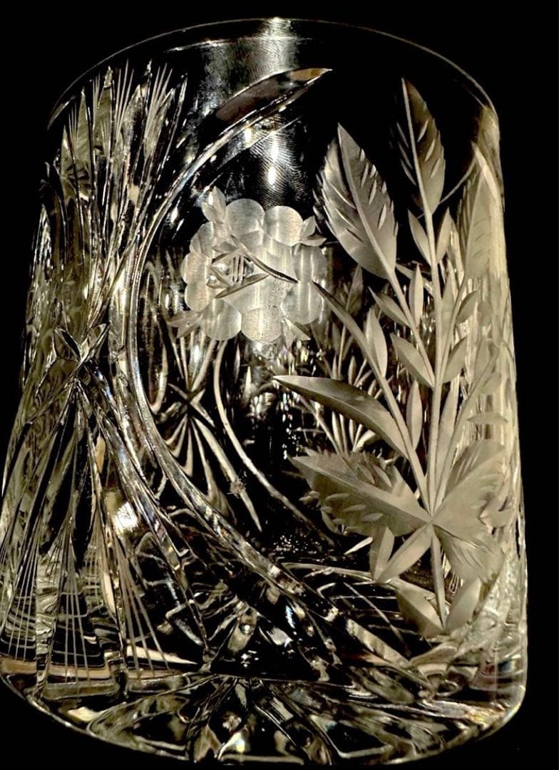 ガラス　クリスタル　容器