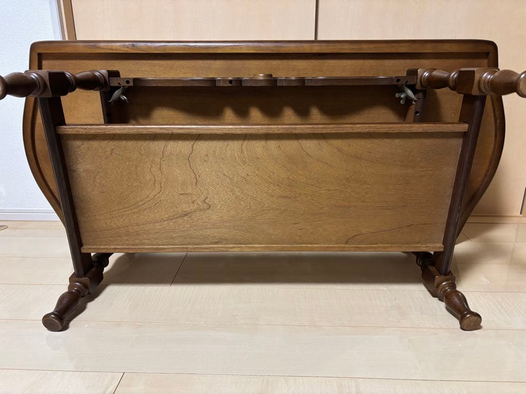 飛騨産業　キツツキ 木製 テーブル ブラウン