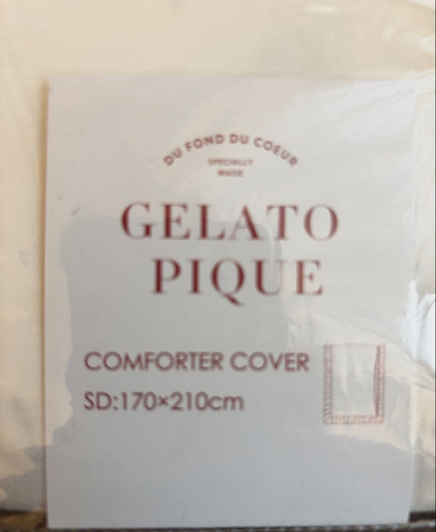 新品未使用ジェラートピケ　イチゴ柄オフホワイトセミダブル　3点セット