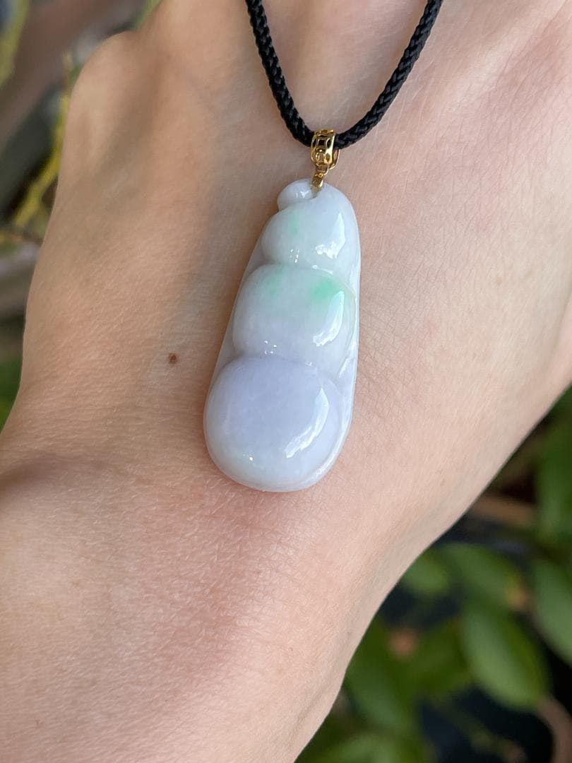 鑑別書付き・ラベンダーK18豆子ペンダント・A貨ミャンマー産天然翡翠58175