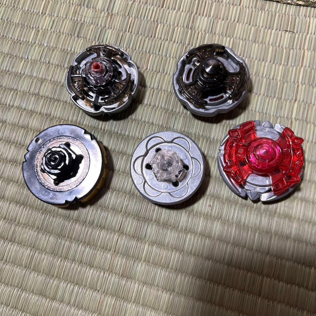 【希少】メタルファイト　ベイブレード　約70個　ランチャー　大量　まとめ売り