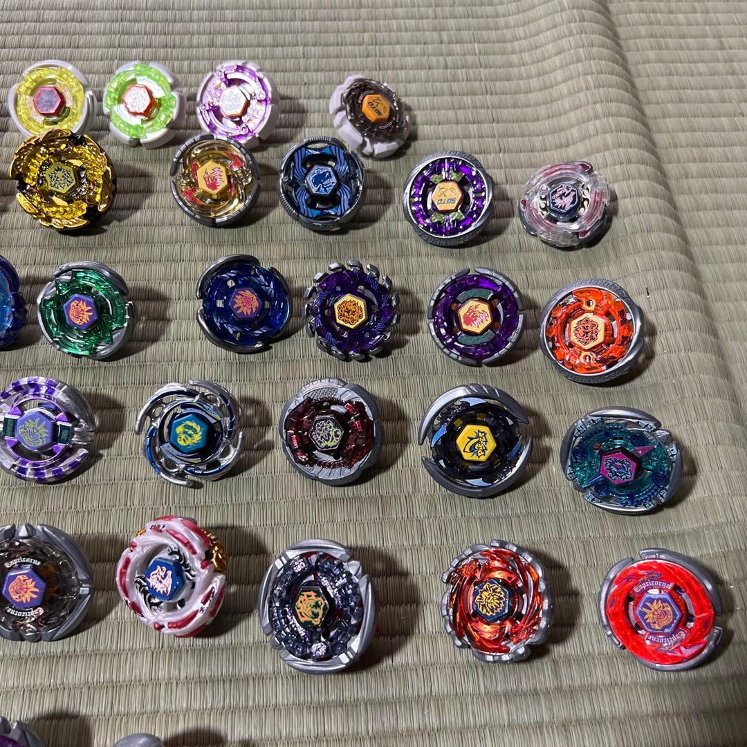 【希少】メタルファイト　ベイブレード　約70個　ランチャー　大量　まとめ売り
