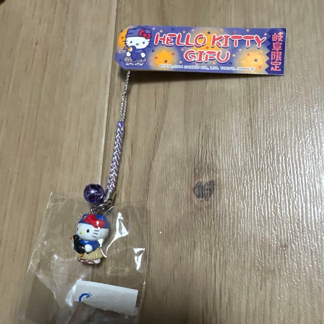 ご当地キティ 根付ストラップ 岐阜限定 鵜飼 - メルカリ