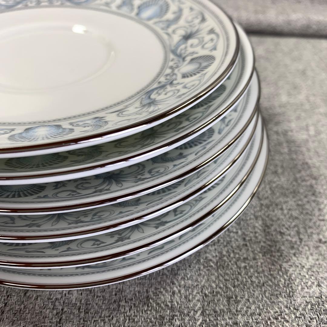 ウェッジウッド　ドルフィン　スープ　カップ＆　ソーサー　黒壺　ダブルハンドル