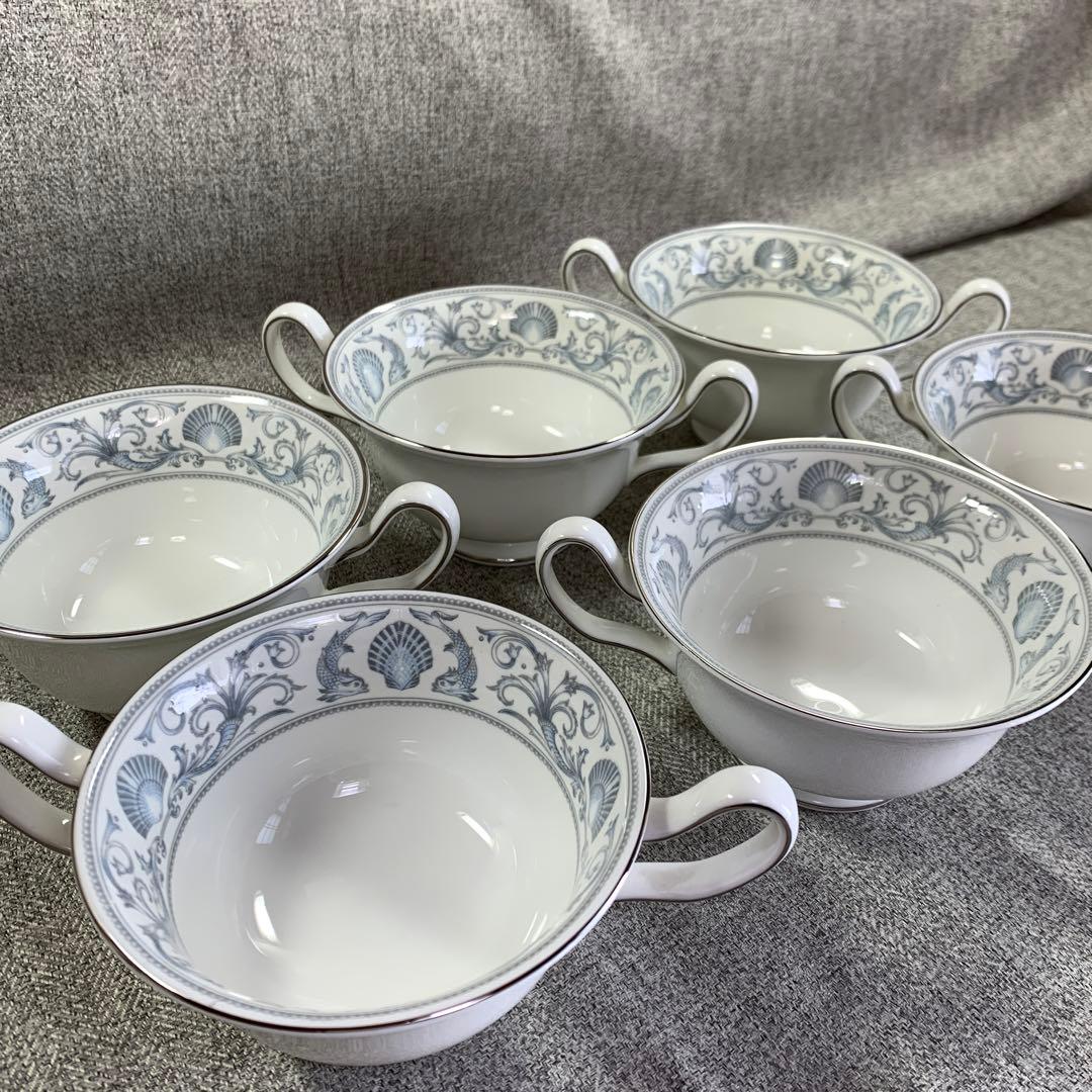 ウェッジウッド　ドルフィン　スープ　カップ＆　ソーサー　黒壺　ダブルハンドル