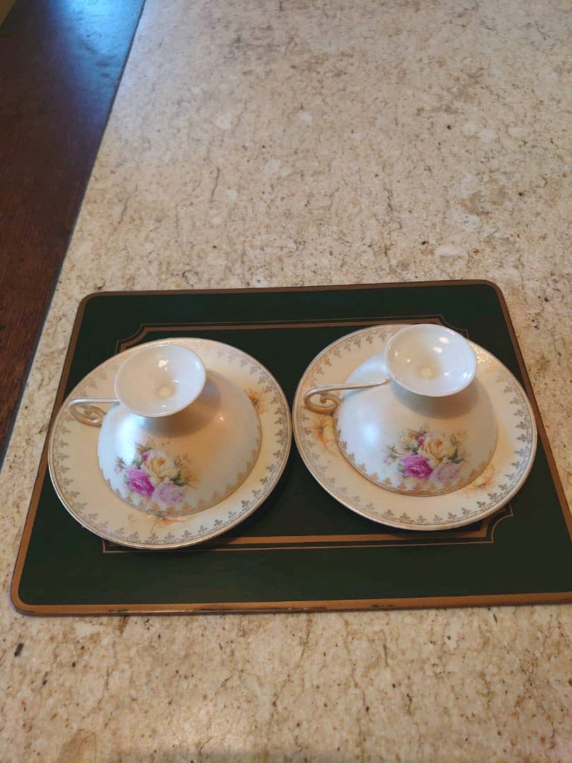 チェコのティーフオーツーのセット