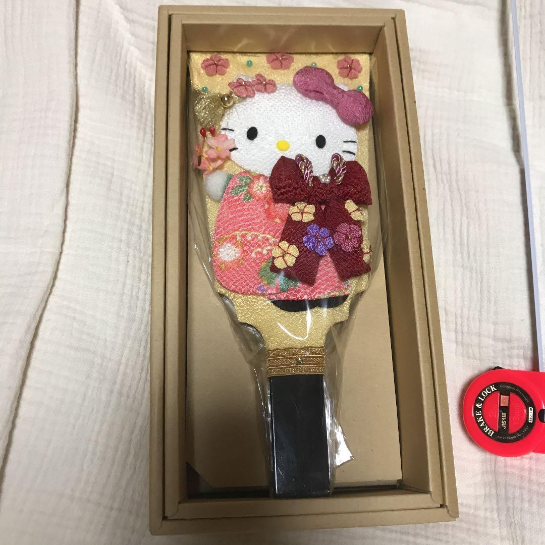 ハローキティ　羽子板　ちりめん細工