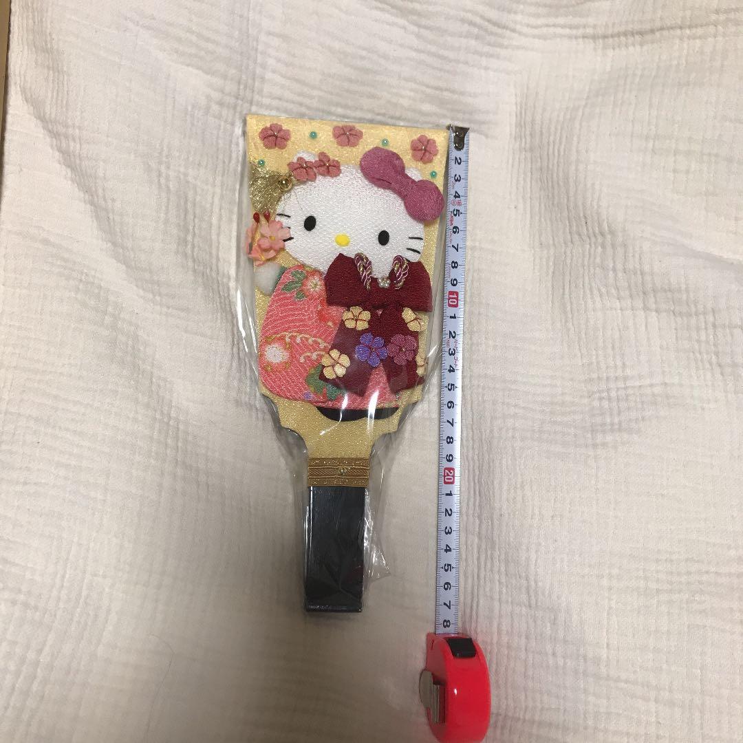 ハローキティ　羽子板　ちりめん細工