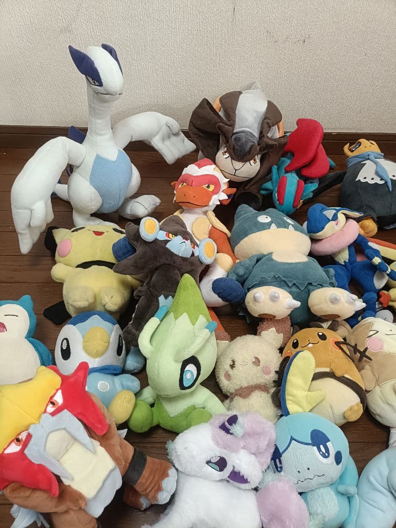 ポケモンセンター限定　タカラトミー　三英貿易　大量　ポケモン　ぬいぐるみ