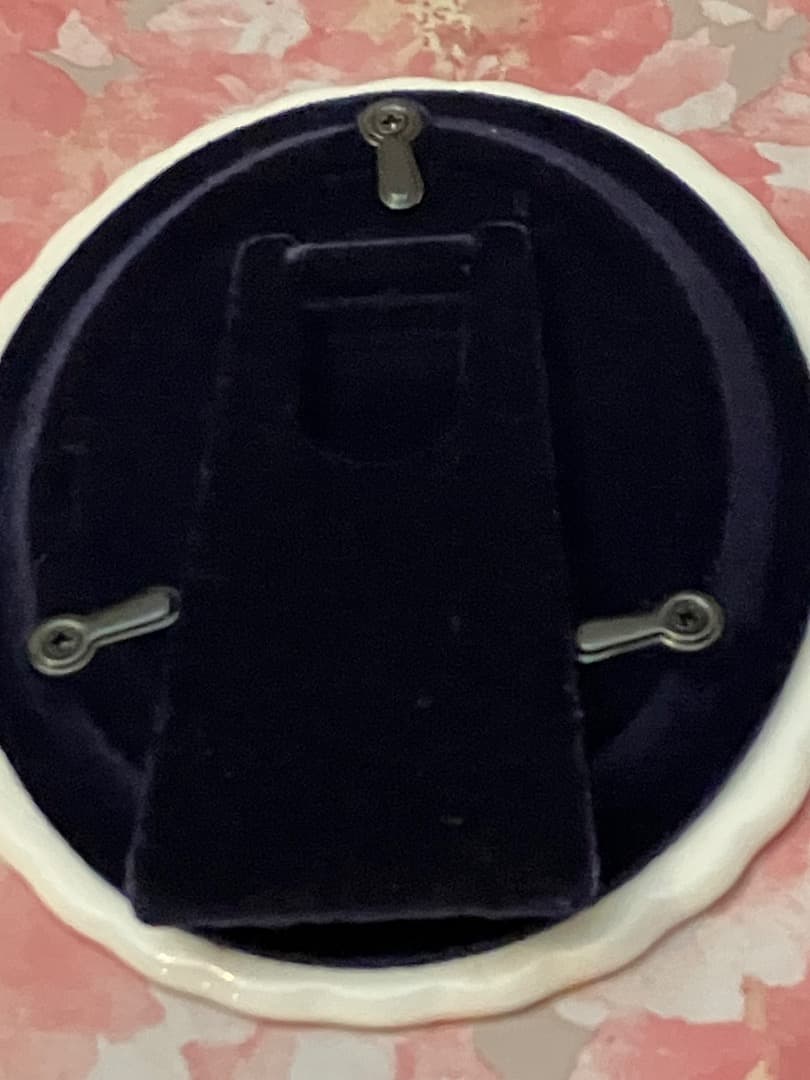 【美品】ウェッジウッド写真たてミニサイズ手のひら位のサイズ感