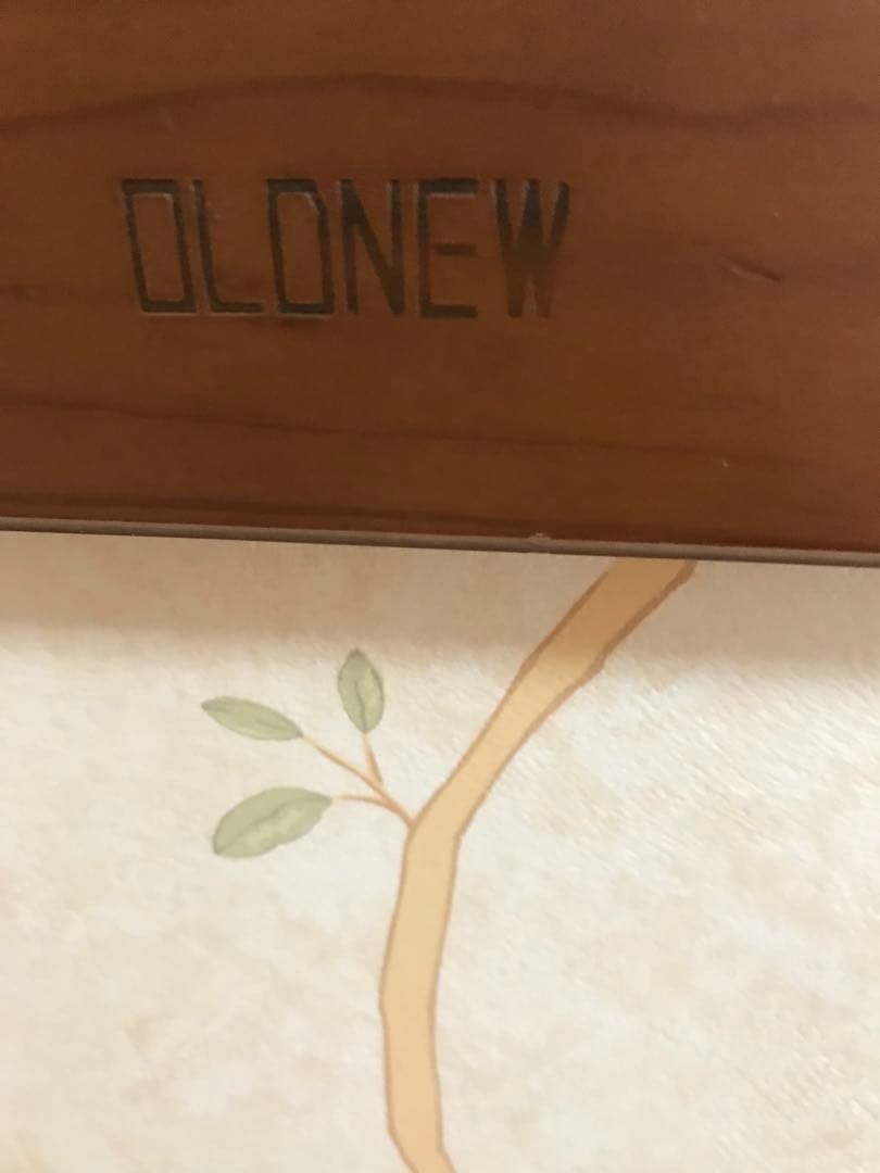 壁掛けミラー　クラッシック