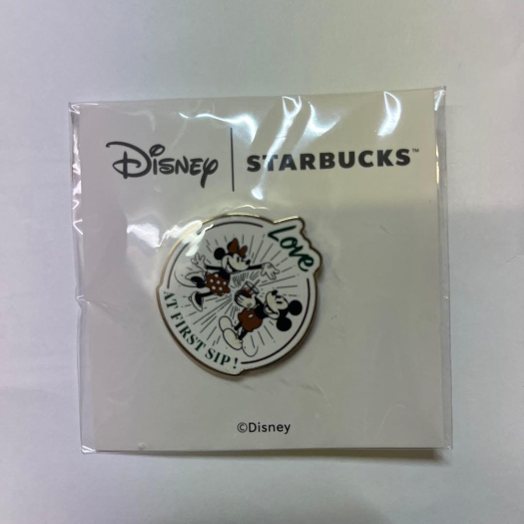 スターバックス ディズニー コラボピンバッジ - メルカリ