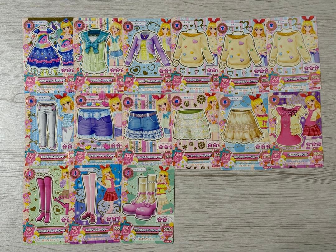 アイカツカード 星宮いちご 61枚まとめ売り - メルカリ