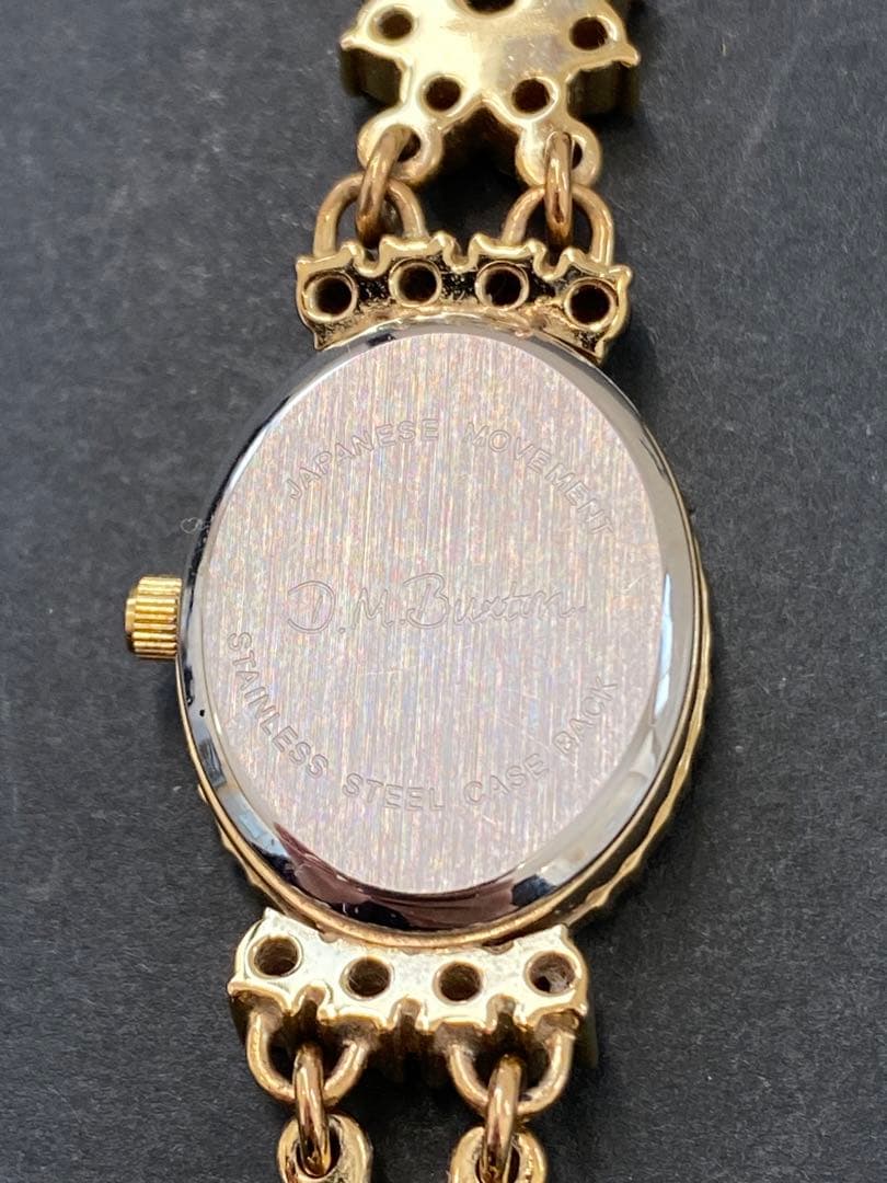 D.M Buxton ホワイトシェル文字盤 ストーン装飾 ブレスウォッチ