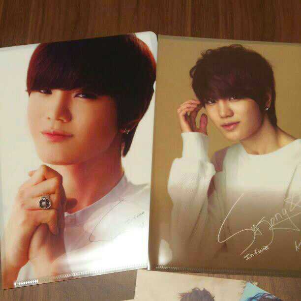 専用☆先着限定1set♥ ソンジョン大型アーティストカード&トレカ他