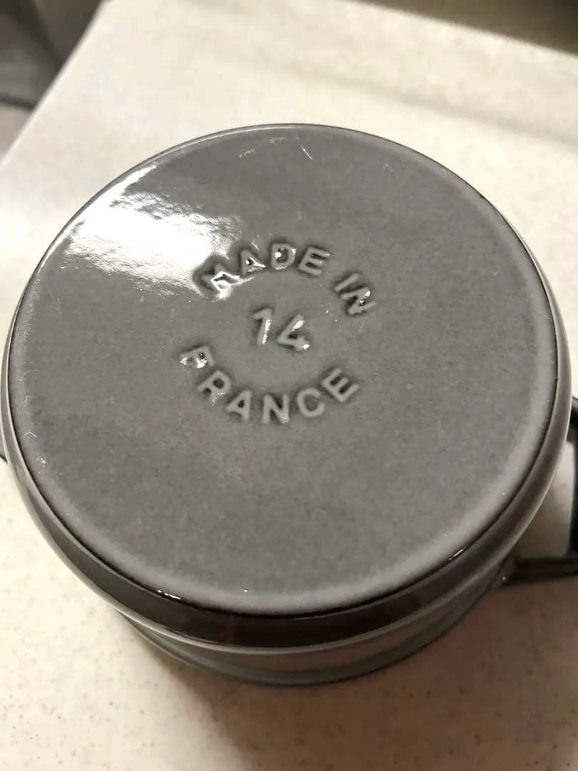 【美品】ストウブStaubピコココット ラウンドグレー 14cmホーロー 鍋