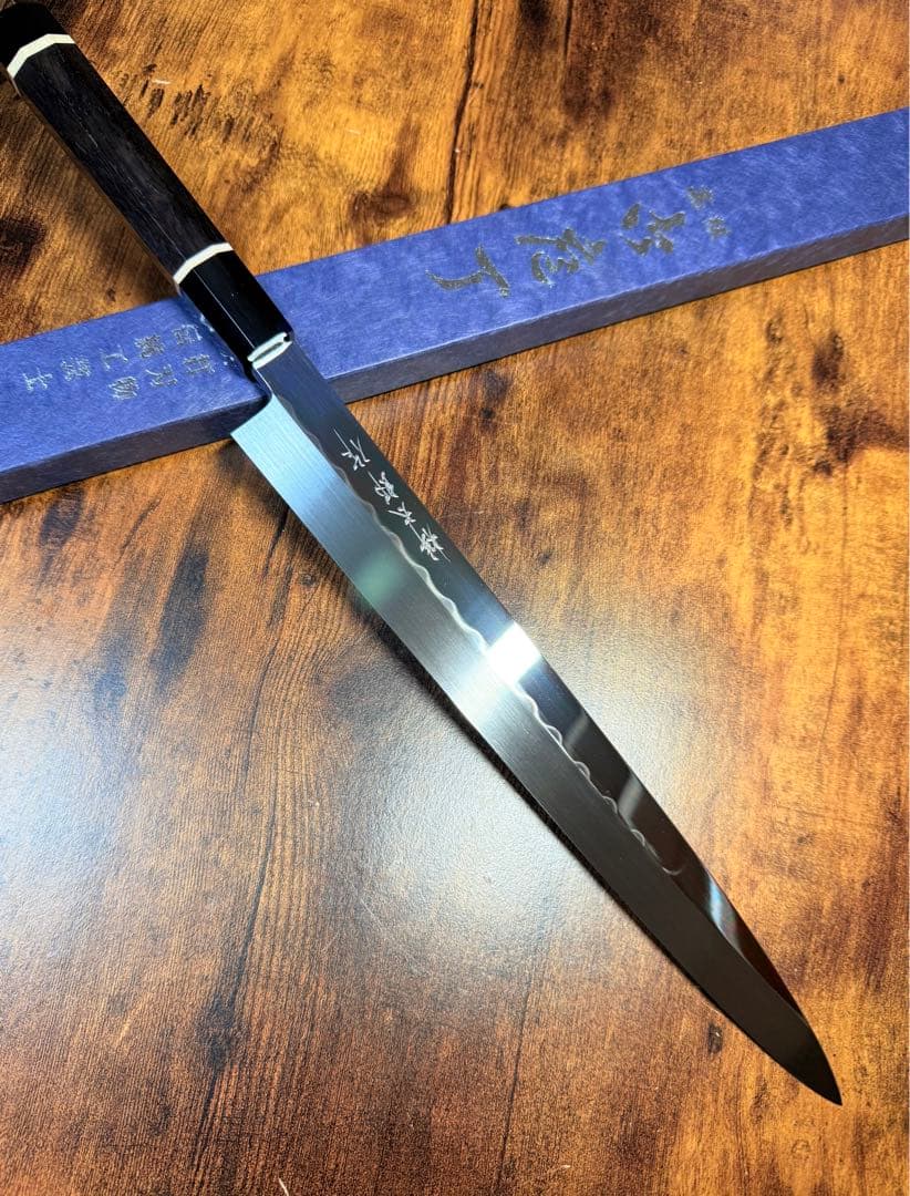 【堺打刃物】　祥太郎作　刺身 柳刃　本焼　白鋼　尺　鏡面　包丁　黒檀水牛八角柄