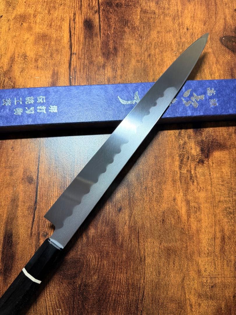 【堺打刃物】　祥太郎作　刺身 柳刃　本焼　白鋼　尺　鏡面　包丁　黒檀水牛八角柄
