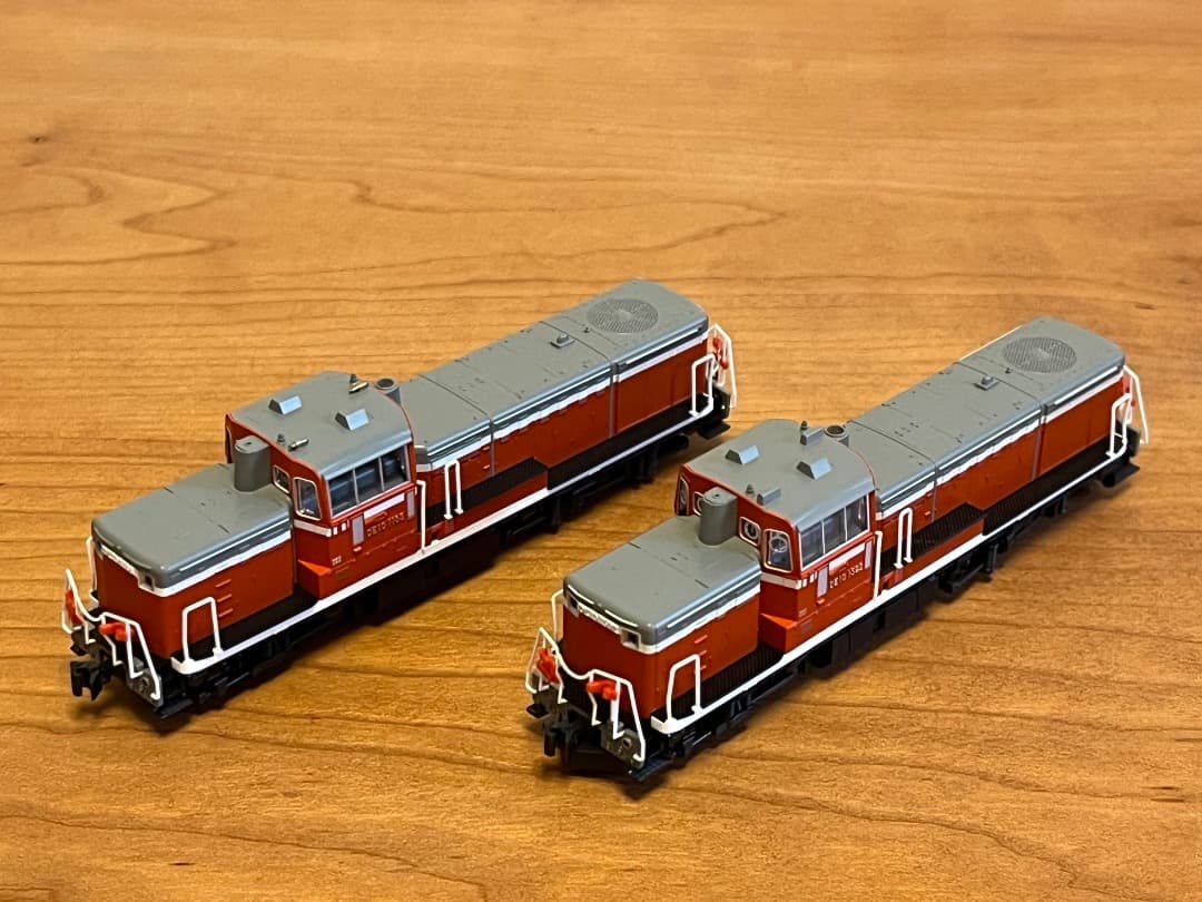 KATO Nゲージ　DE10機関車　２両セット