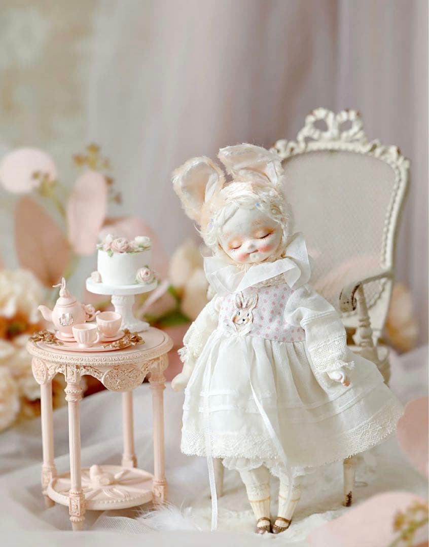 海外作家様 関節人形 優しい眠りうさ ハンドメイド 磁器 陶磁 BJDドール