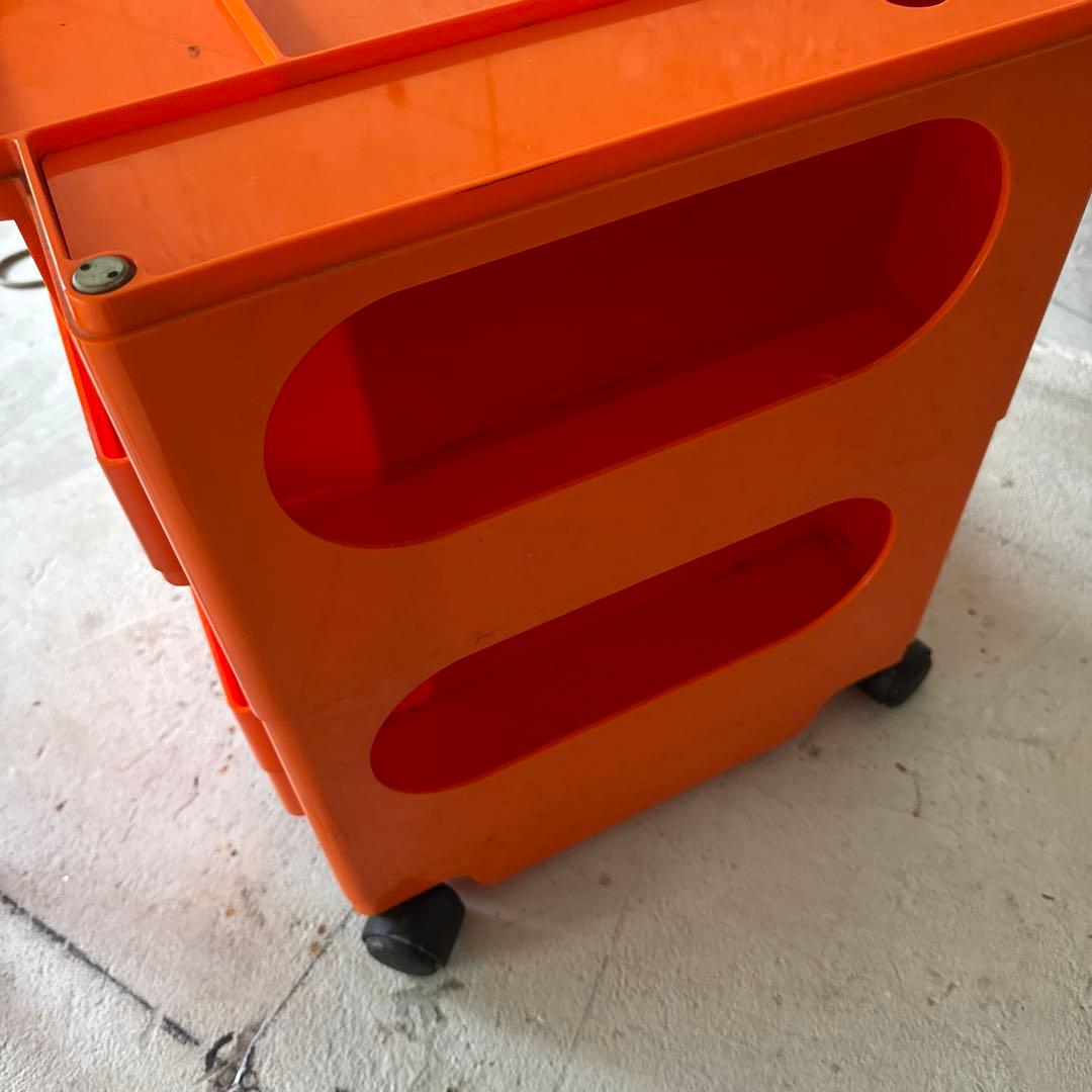 Joe Colombo ボビーワゴン人気色オレンジ