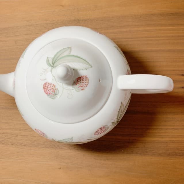 スージークーパー ワイルドストロベリー ポット