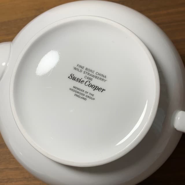 スージークーパー ワイルドストロベリー ポット