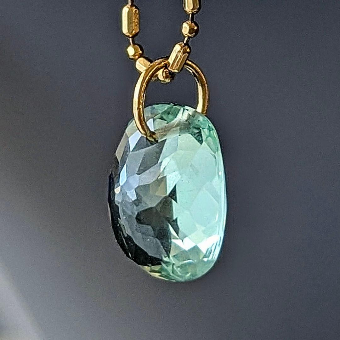 ♢N♢K18 グリーンベリル 3.38ct チャーム ペンダントトップ