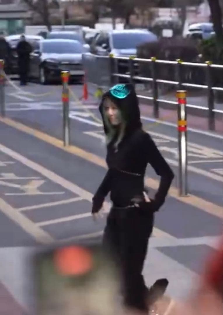 Velour Zip Hoodie Produced by XG【Sサイズ】 - メルカリ